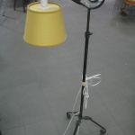 457 2600 Golvlampa